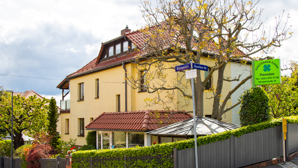 Außenansicht der Pension Altstadt-Gästehaus Köhler in Dresden